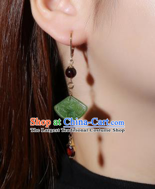 China Traditional Garnet Ear Jewelry Accessories Classical Cheongsam Jade Fan Earrings