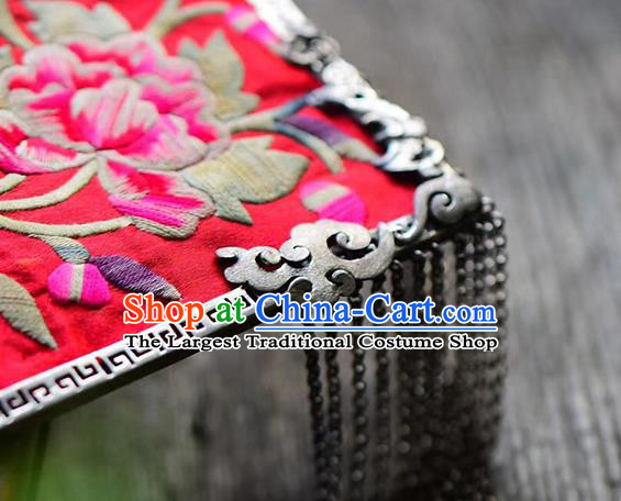Chinese Classical Embroidered Necklet Pendant Handmade National Necklace Ethnic Silver Accessories