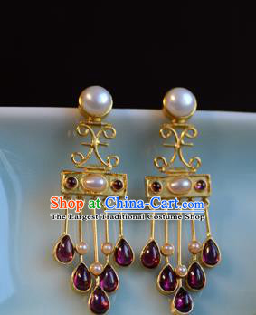 Chinese Ancient Court Pearls Golden Ear Jewelry Traditional Tang Dynasty Garnet Tassel Earrings Accessories