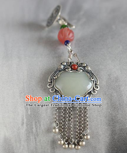 Chinese Handmade National Tassel Breastpin Pendant Cheongsam Silver Jewelry Accessories Classical Jade Lock Brooch