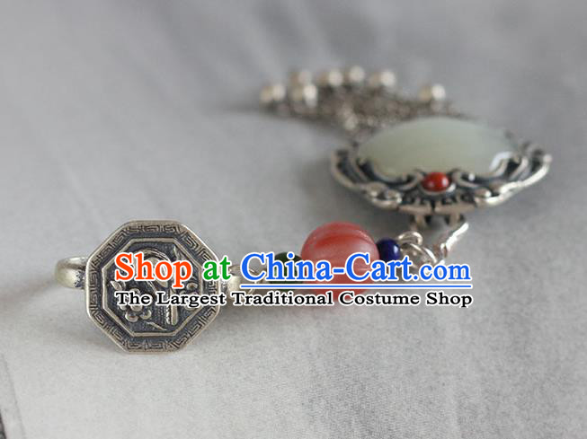 Chinese Handmade National Tassel Breastpin Pendant Cheongsam Silver Jewelry Accessories Classical Jade Lock Brooch