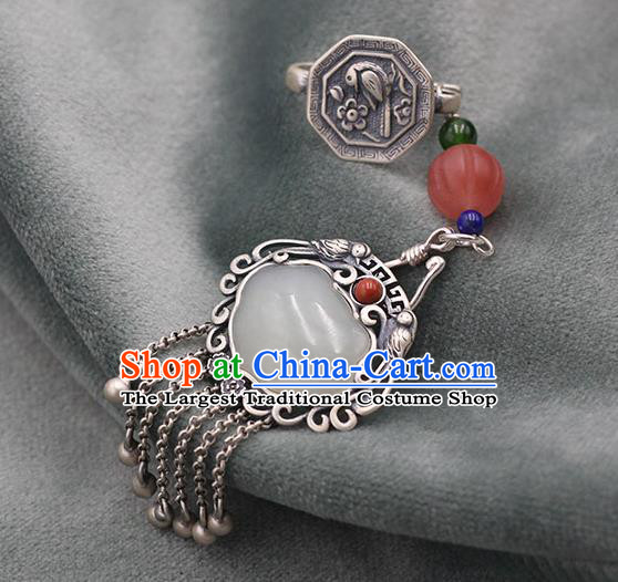 Chinese Handmade National Tassel Breastpin Pendant Cheongsam Silver Jewelry Accessories Classical Jade Lock Brooch