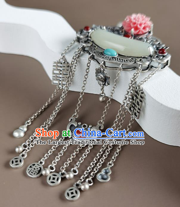 Chinese Handmade National Silver Tassel Breastpin Pendant Cheongsam Jewelry Accessories Classical Jade Brooch