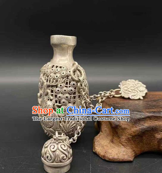 Chinese Handmade National Silver Sachet Pendant Jewelry Classical Ethnic Waist Accessories