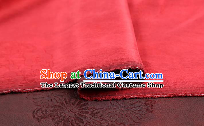 Chinese Traditional Jacquard Red Gambiered Guangdong Gauze Cheongsam Silk Drapery Classical Chrysanthemum Pattern Brocade Fabric