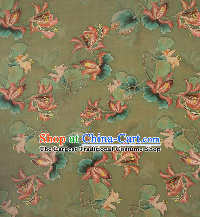 Chinese Traditional Green Silk Drapery Cheongsam Gambiered Guangdong Gauze Fabric Classical Flowers Pattern Brocade