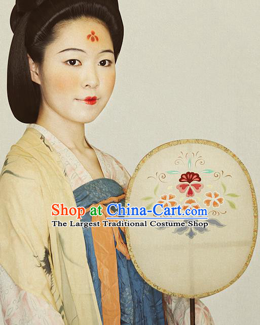 China Tang Dynasty Wedding Silk Fan Handmade Palace Fan Traditional Court Hanfu Fan