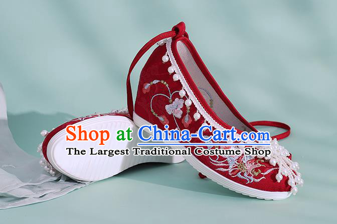 China Embroidered Phoenix Shoes Classical Beads Shoes Traditional National Wedding Red Cloth Shoes