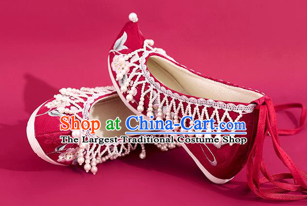 China Red Embroidered Shoes Princess Shoes Traditional Beads Tassel Shoes National Cloth Shoes