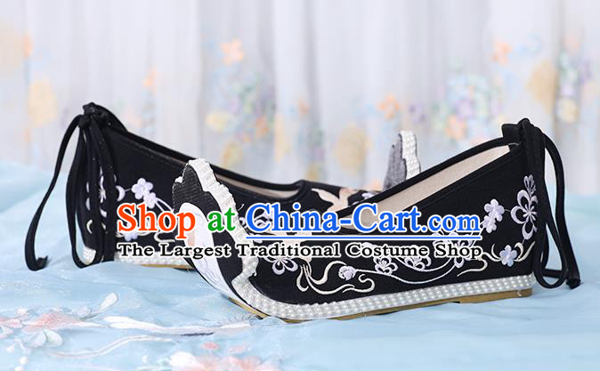 China Traditional Tang Dynasty Court Black Cloth Shoes Ancient Princess Embroidered Shoes