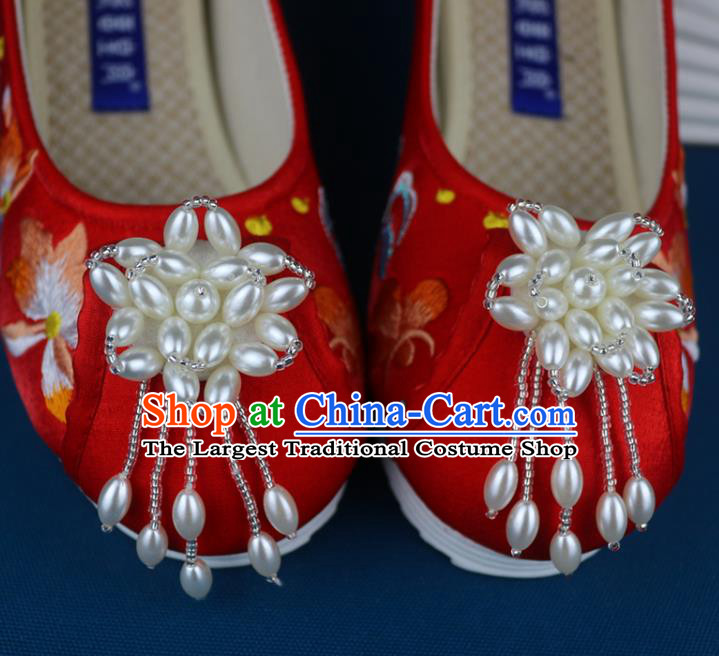 China Embroidered Shoes Traditional Wedding Red Cloth Shoes Pearls Tassel Shoes