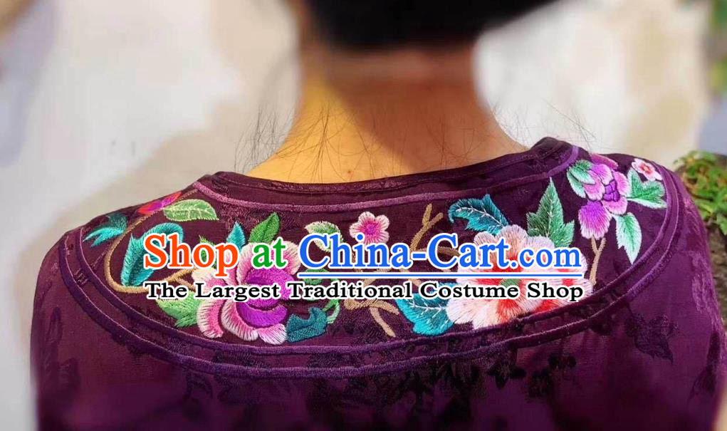 China Traditional Qing Dynasty Women Purple Silk Jacket Tang Suit Embroidered Blouse