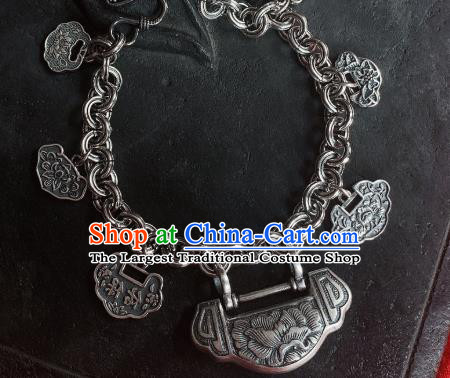 Handmade Chinese Ethnic Carving Peony Bangle Wedding Wristlet Accessories National Silver Lock Bracelet