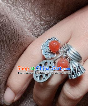 Chinese Handmade Ethnic Agate Lotus Ring National Silver Carving Circlet Jewelry