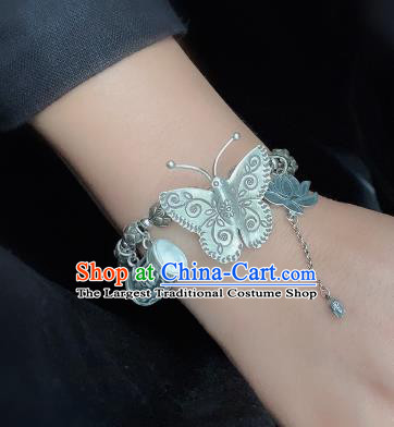 Handmade Chinese Wristlet Accessories Ethnic Carving Lock Bangle National Silver Butterfly Lotus Bracelet