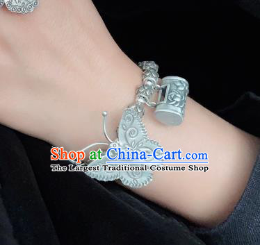 Handmade Chinese Wristlet Accessories Ethnic Carving Lock Bangle National Silver Butterfly Lotus Bracelet