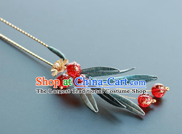 China Traditional Song Dynasty Young Lady Hairpin Classical Red Berry Hair Stick
