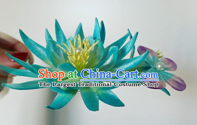 China Classical Blue Velvet Epiphyllum Hairpin Traditional Qing Dynasty Palace Lady Hair Stick