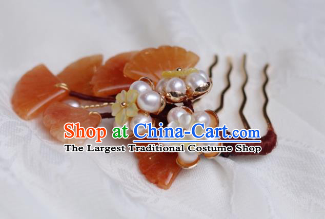 China Classical Hanfu Red Ginkgo Leaf Hairpin Traditional Ming Dynasty Princess Shell Plum Hair Comb