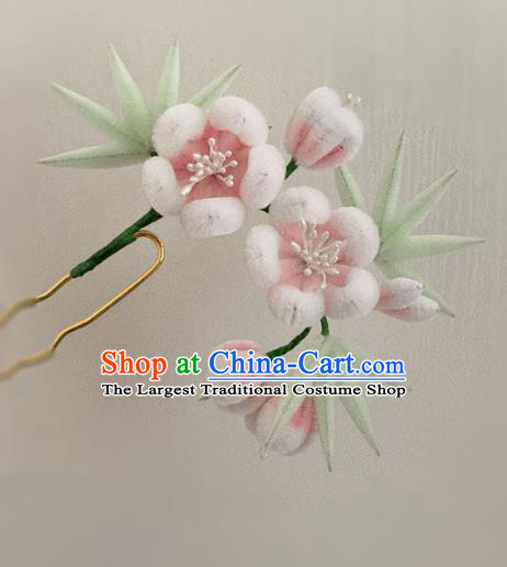 China Classical Pink Velvet Plum Hairpin Traditional Qing Dynasty Palace Lady Hair Stick