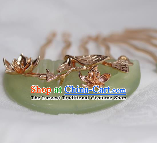 China Traditional Ming Dynasty Princess Jade Hairpin Classical Golden Hair Comb