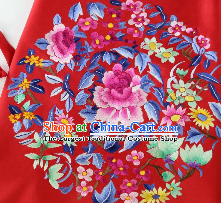 China Handmade Embroidered Peony Red Silk Bellyband Traditional Stomachers Wedding Cloth