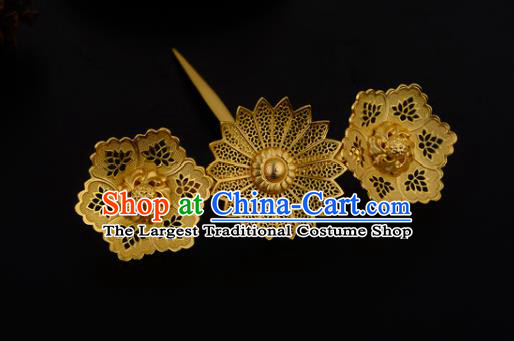 China Ancient Empress Hairpin Handmade Traditional Ming Dynasty Golden Chrysanthemum Hair Stick