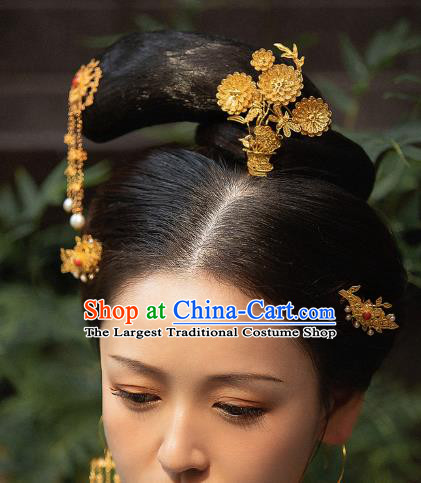 China Ancient Royal Rani Hair Stick Traditional Ming Dynasty Court Filigree Chrysanthemum Hairpin