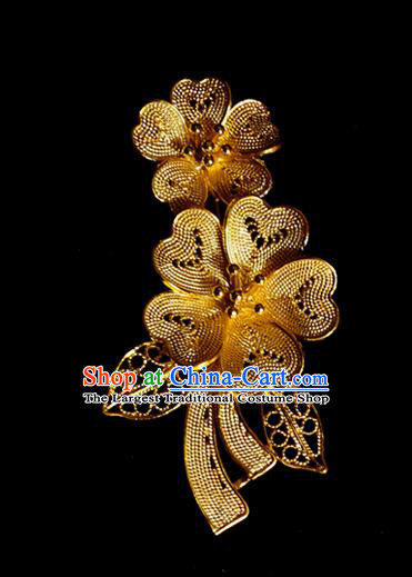 Handmade Chinese Wedding Cheongsam Breastpin Jewelry Traditional Golden Flowers Brooch Accessories