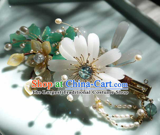 China Traditional Ming Dynasty Pearls Tassel Hairpin Handmade Ancient Princess Chrysanthemum Hair Stick