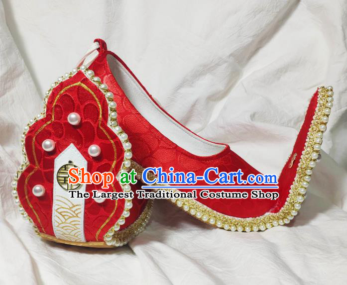 China Classical Red Brocade Shoes Hanfu Pearls Shoes Traditional Song Dynasty Wedding Shoes