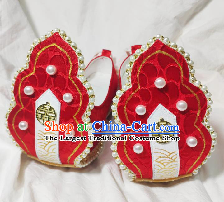 China Classical Red Brocade Shoes Hanfu Pearls Shoes Traditional Song Dynasty Wedding Shoes