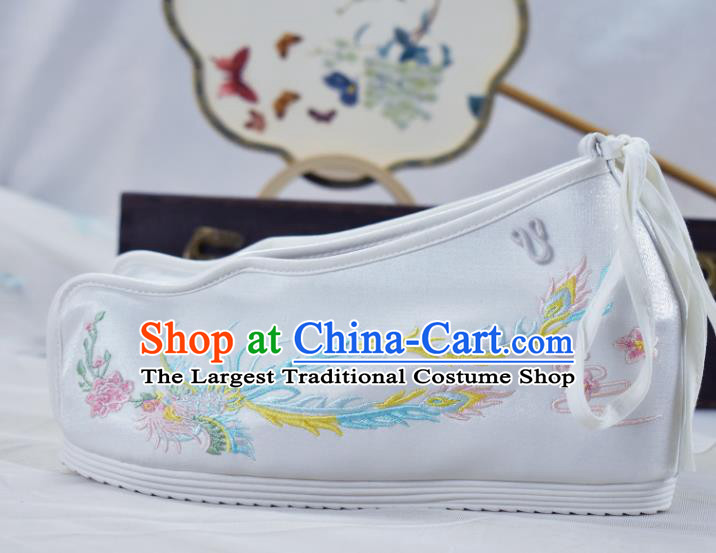 China National Embroidered Shoes White Cloth Shoes Traditional Princess Shoes Women Hanfu Shoes