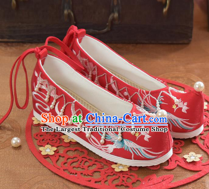 China Women Xiu He Embroidered Shoes National Shoes Traditional Wedding Red Cloth Shoes