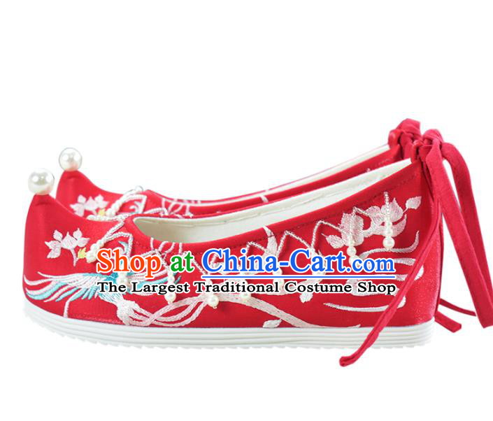 China Women Xiu He Embroidered Shoes National Shoes Traditional Wedding Red Cloth Shoes
