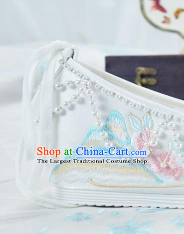 China Women White Embroidered Shoes National Beads Shoes Traditional Hanfu Shoes
