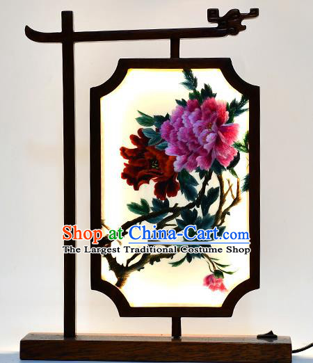 China LED Desk Lantern Suzhou Embroidered Peony Bedside Lamp Handmade Wood Table Decoration