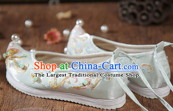 China Traditional Hanfu Shoes Embroidered Beads Shoes Ancient Princess Light Green Satin Shoes