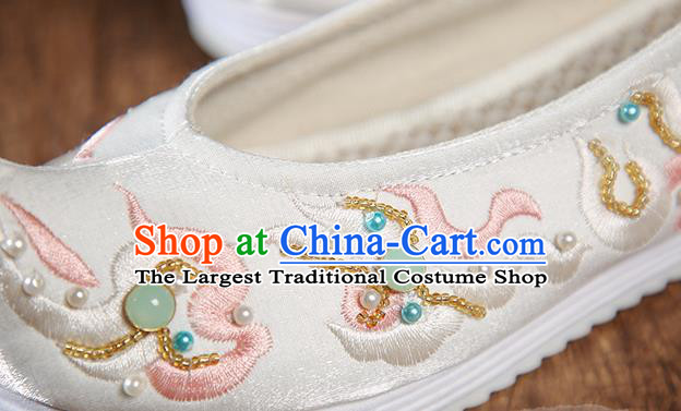 China Ancient Princess Shoes Traditional Ming Dynasty Hanfu Shoes Embroidered White Satin Shoes