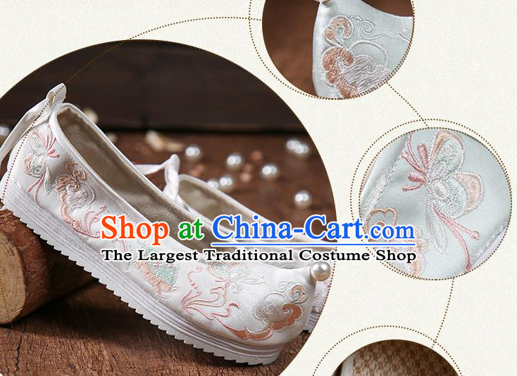 China Traditional Ming Dynasty Princess Shoes National Women White Cloth Shoes Embroidered Hanfu Shoes