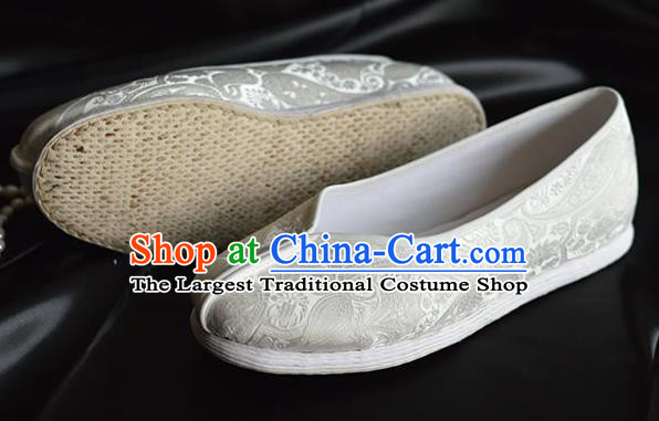 China Kung Fu Shoes National Shoes Traditional Hanfu White Brocade Shoes for Women