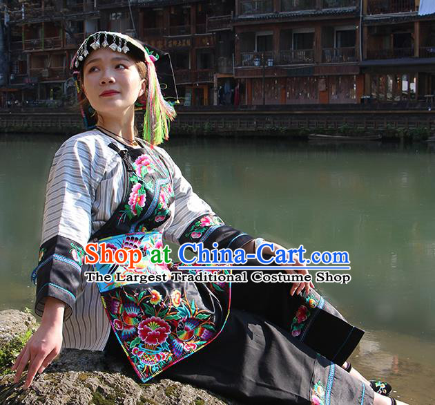 Chinese Miao Nationality Female Informal Clothing Xiangxi Ethnic Folk Dance Costumes and Hat