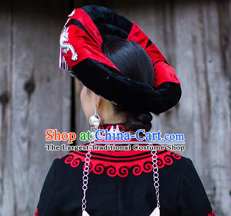 China Traditional Yi Nationality Bride Silver Tassel Hat Liangshan Ethnic Minority Bride Headwear
