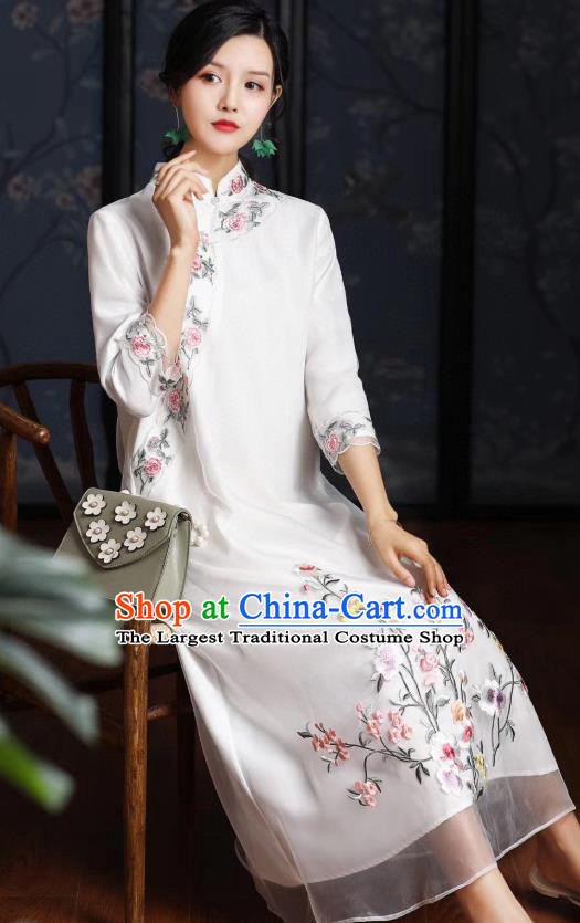 Chinese Traditional Women Cheongsam National Classical Embroidered White Organza Qipao Dress