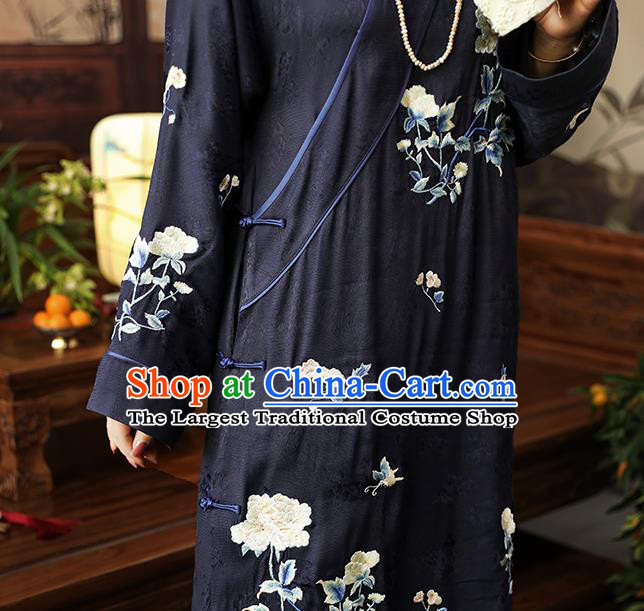 Asian Chinese Classical Wide Sleeve Cheongsam Clothing Traditional Embroidered Navy Silk Qipao Dress