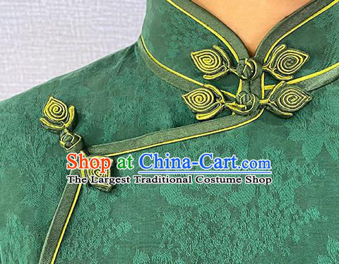 Asian Chinese Classical Young Beauty Cheongsam Costume Traditional Jacquard Green Silk Qipao Dress