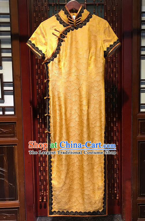 Republic of China Young Beauty Golden Silk Cheongsam Clothing Traditional Ginkgo Leaf Pattern Qipao Dress