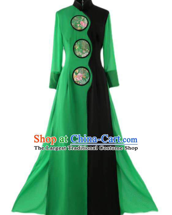 China Modern Qipao Dress Stage Show Green Ao Dai Cheongsam Compere Clothing