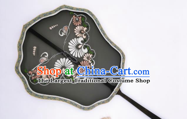 China Suzhou Double Side Embroidery Palace Fan Handmade Black Silk Fan Hanfu Fans