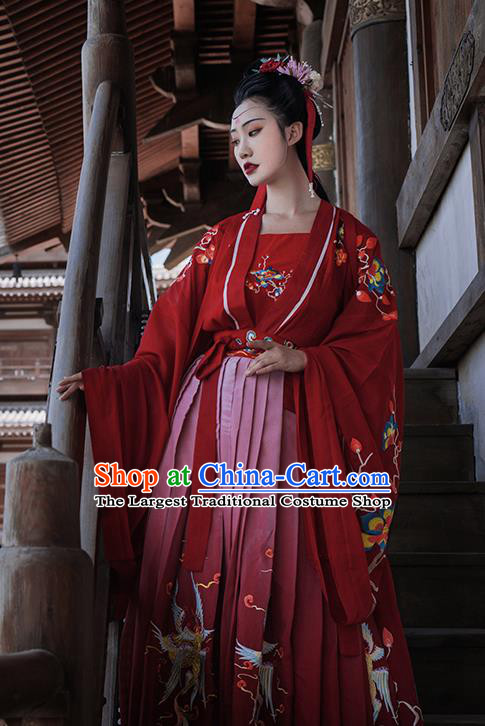 China Traditional Song Dynasty Embroidered Historical Clothing Ancient Princess Wedding Red Hanfu Dress Apparels for Woman